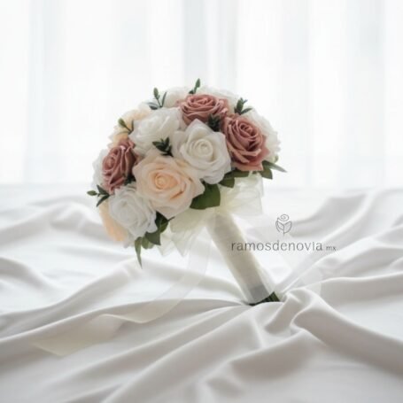 Rosas ivory y rosa viejo 1026