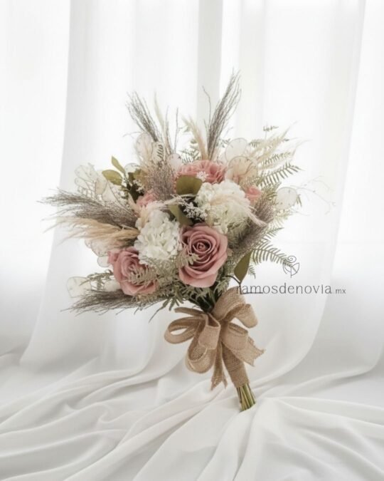 Rosas rosa viejo y blancas estilo rústico 1033