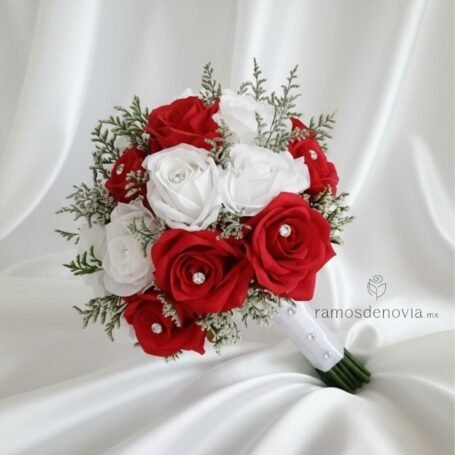 Rosas rojas y blancas elegantes 1036