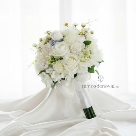 Bouquet blanco con toque azul 1039