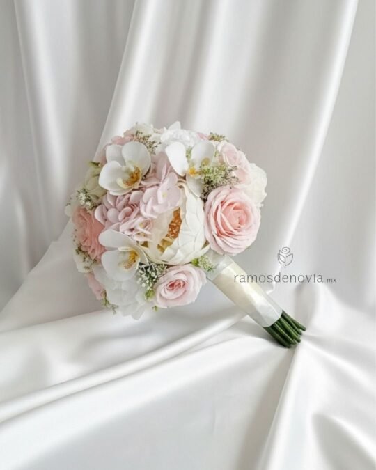 Rosas y orquídeas blancas con rosa 1043