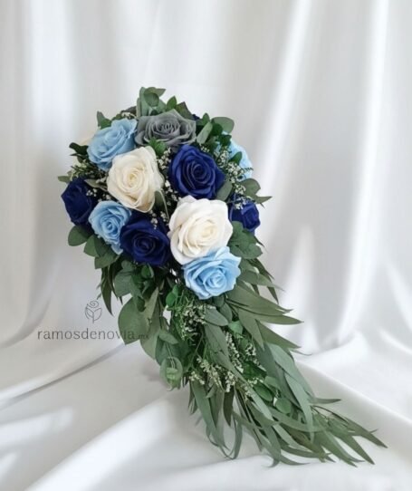 Cascada de Rosas azul rey y azul cielo con ivory 1066