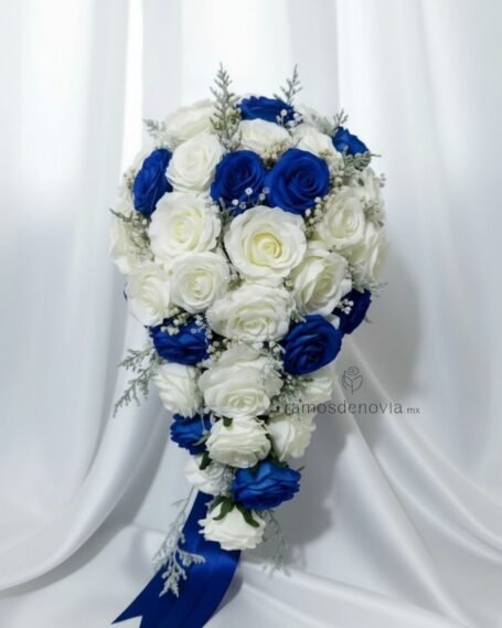 Rosas blancas y azul rey 1071