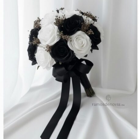 Rosas blancas y negras 1008