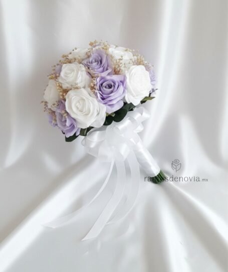 Bouquet de rosas blancas y lilas 1082