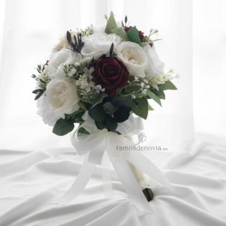 Bouquet de rosas blancas con toque vino 1094