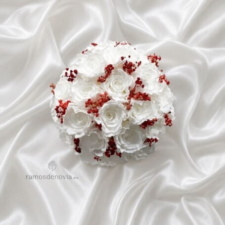 Bouquet rosas blancas y rojo 1136