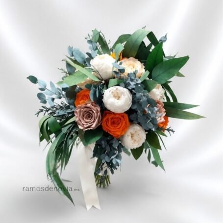 Bouquet Coral Ivory y Eucalipto 1186
