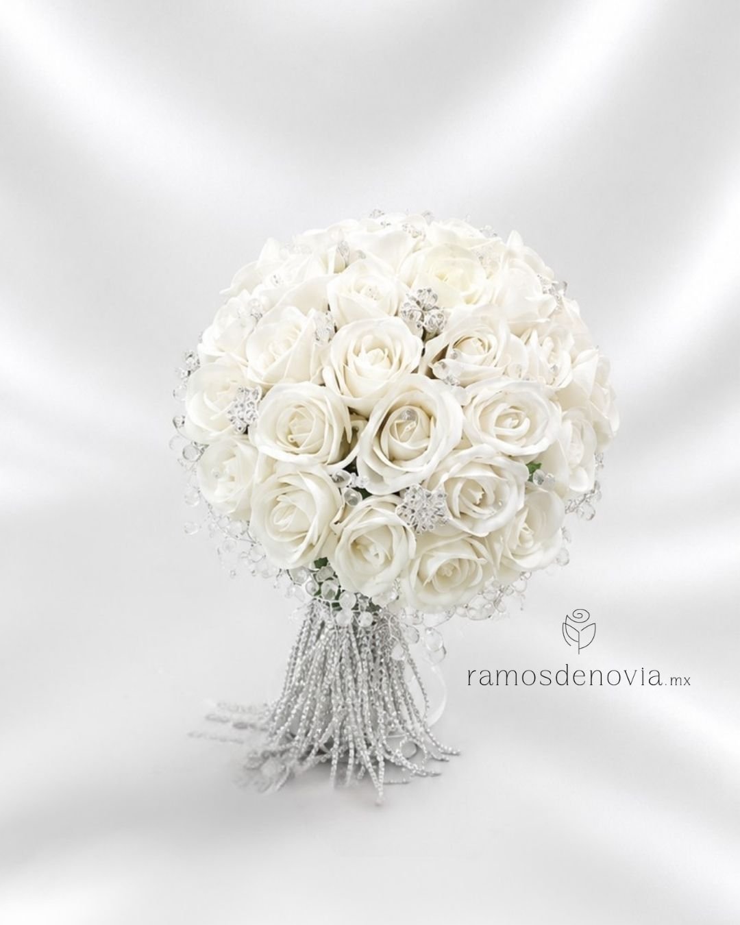 Bouquet Rosas Blancas y Cristales 1188 1 Bouquet Rosas Blancas y Cristales 1188